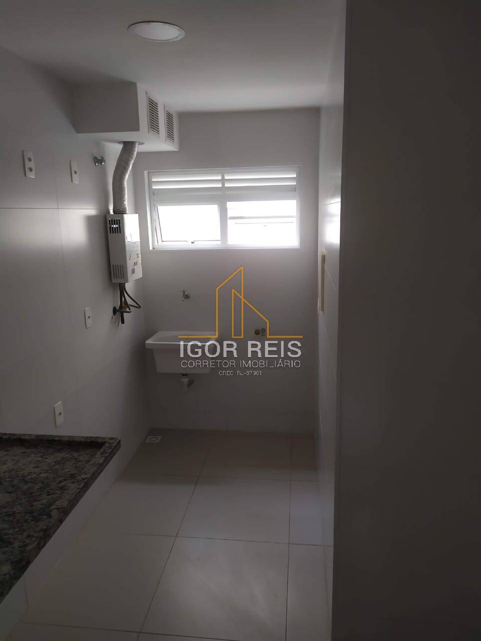 Apartamento à venda com 2 quartos, 55m² - Foto 10