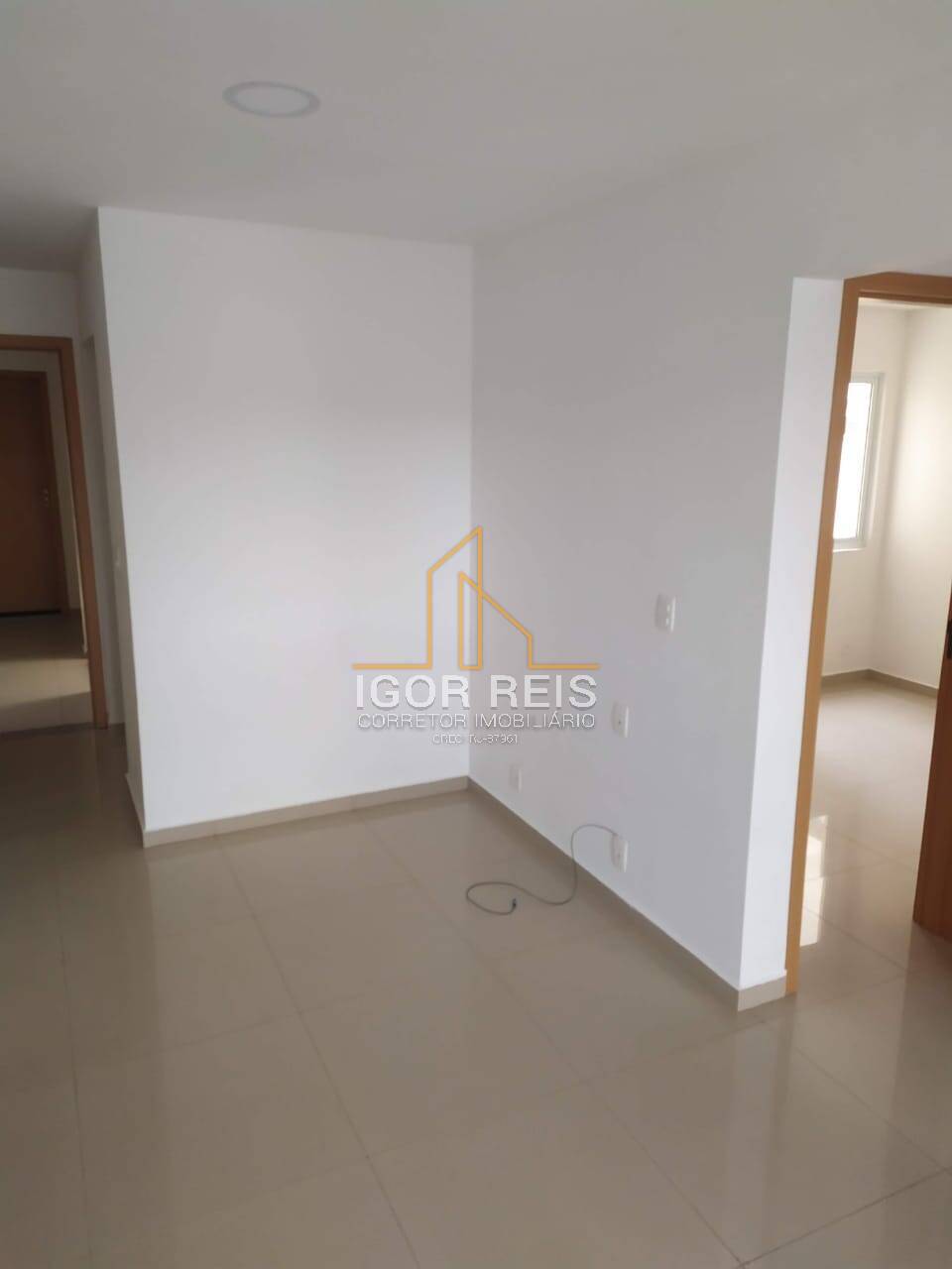 Apartamento à venda com 2 quartos, 55m² - Foto 11