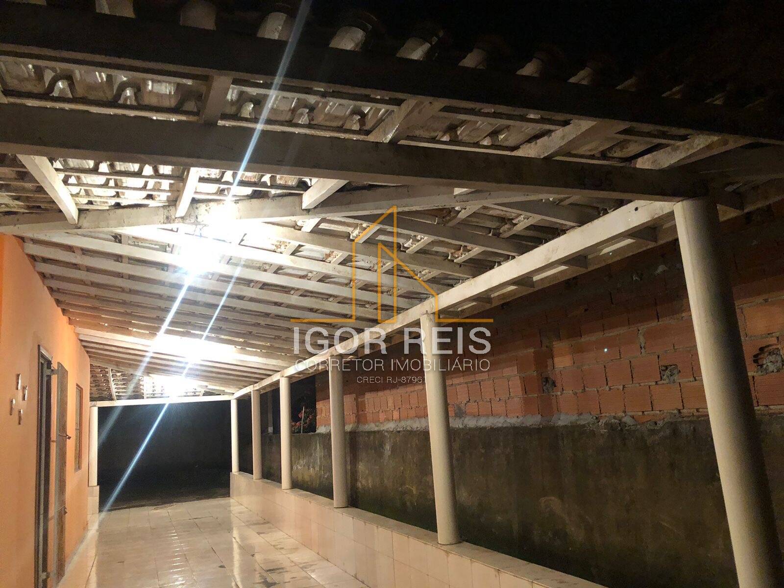 Casa à venda com 4 quartos, 360m² - Foto 5