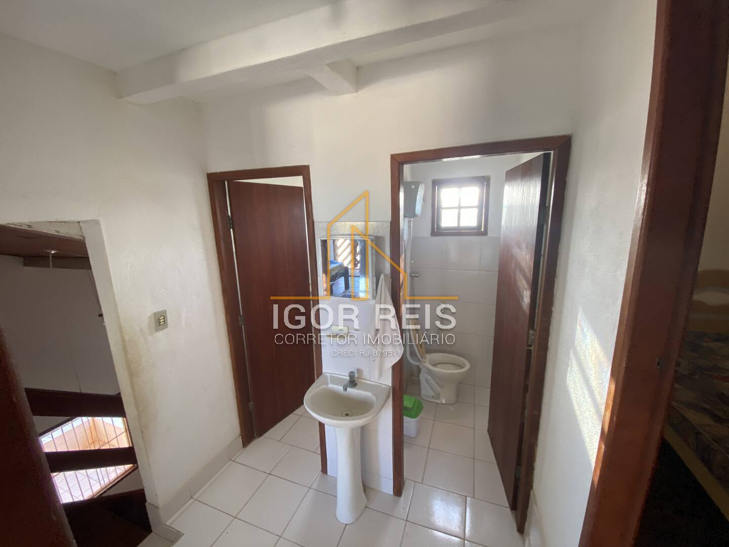 Casa à venda com 4 quartos, 360m² - Foto 37
