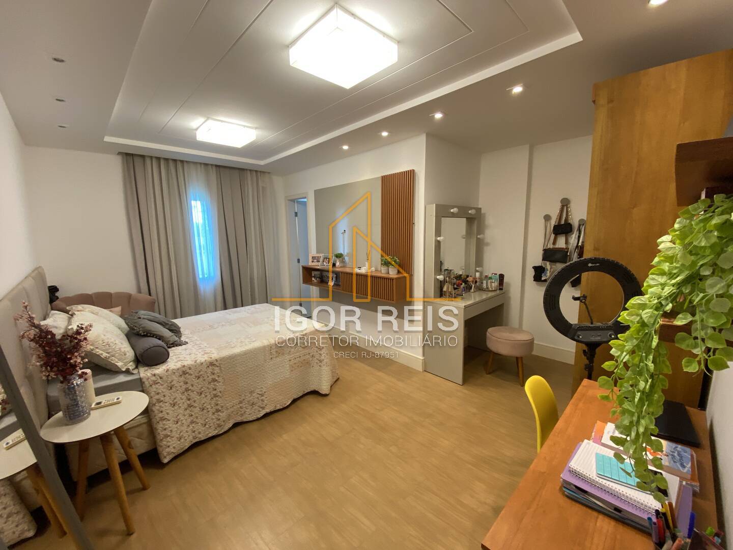 Casa de Condomínio à venda com 4 quartos, 450m² - Foto 16