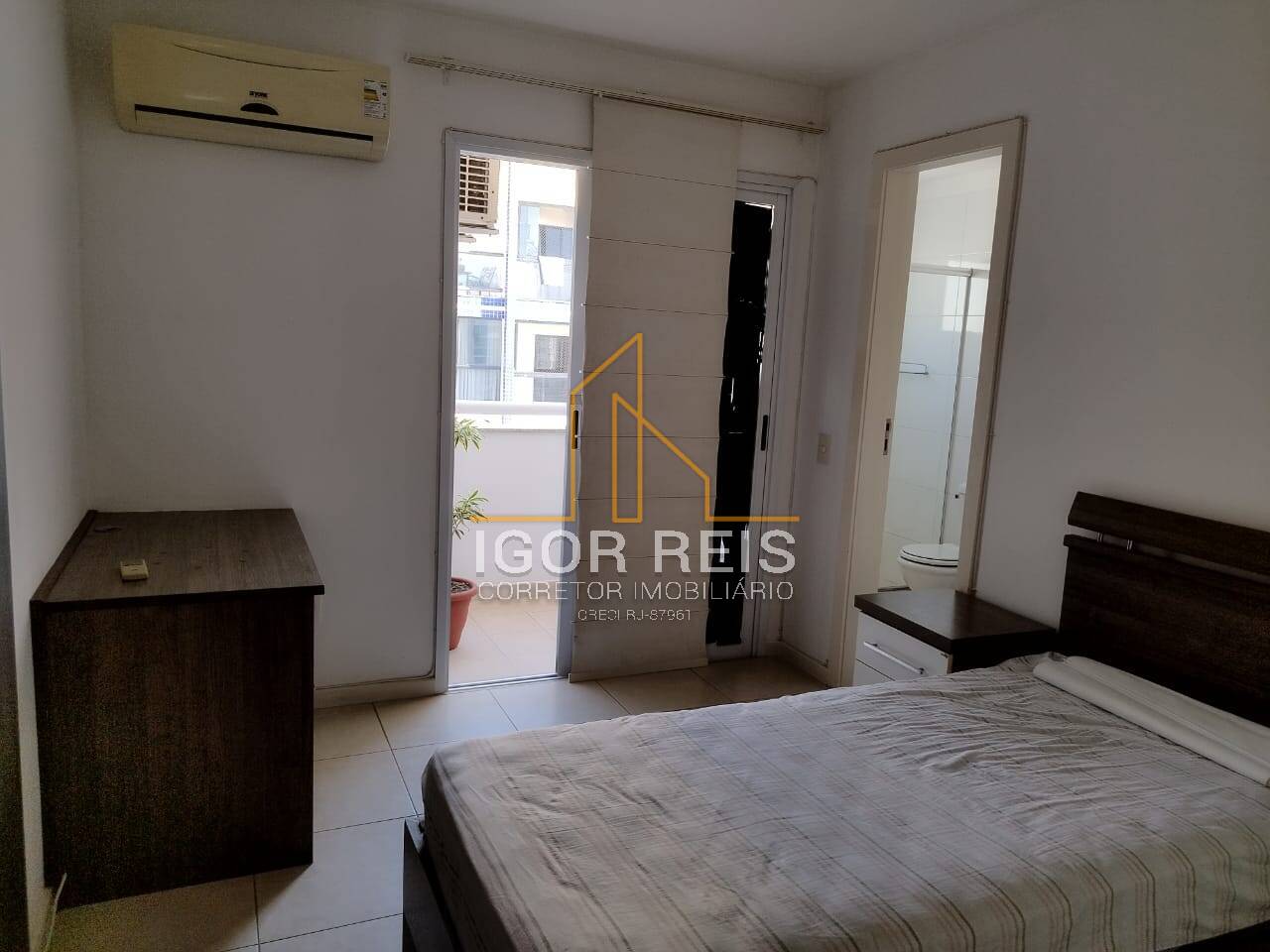 Apartamento à venda com 3 quartos, 136m² - Foto 11