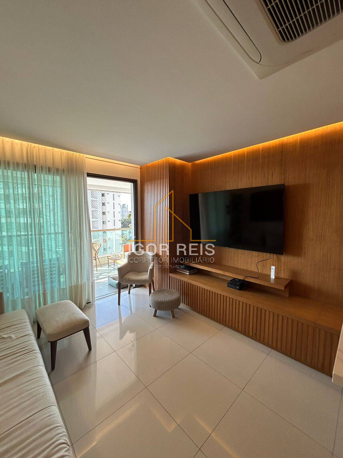 Apartamento à venda com 3 quartos, 115m² - Foto 5