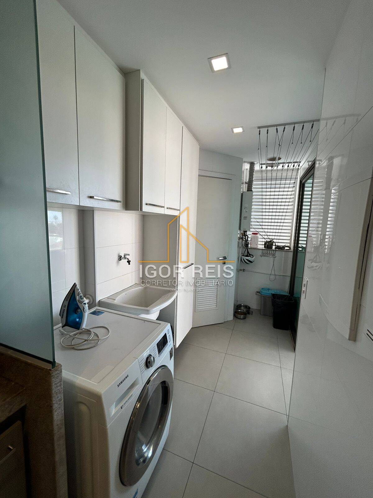 Apartamento à venda com 3 quartos, 115m² - Foto 13