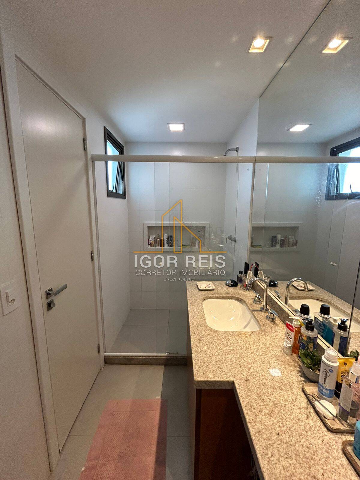 Apartamento à venda com 3 quartos, 115m² - Foto 25