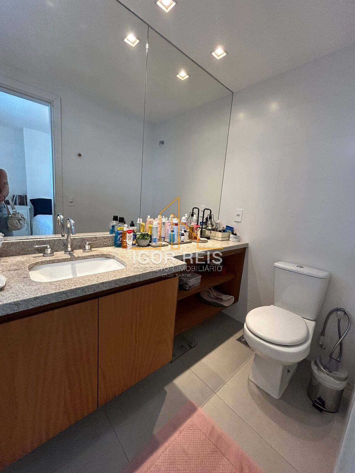 Apartamento à venda com 3 quartos, 115m² - Foto 27