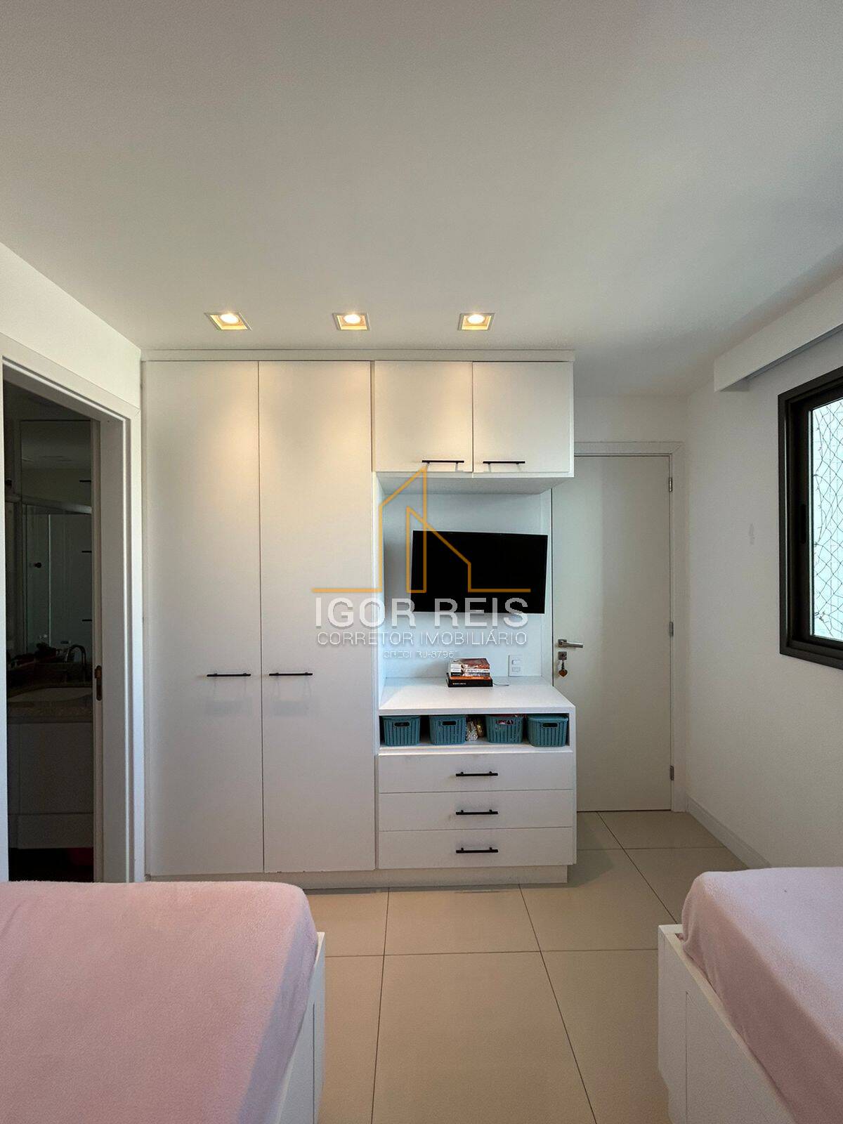 Apartamento à venda com 3 quartos, 115m² - Foto 29