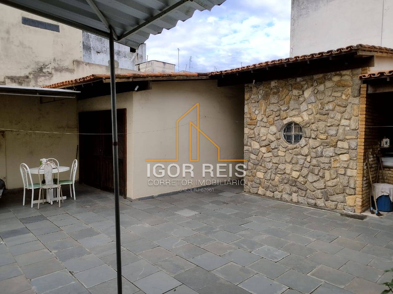 Casa à venda com 5 quartos, 445m² - Foto 3