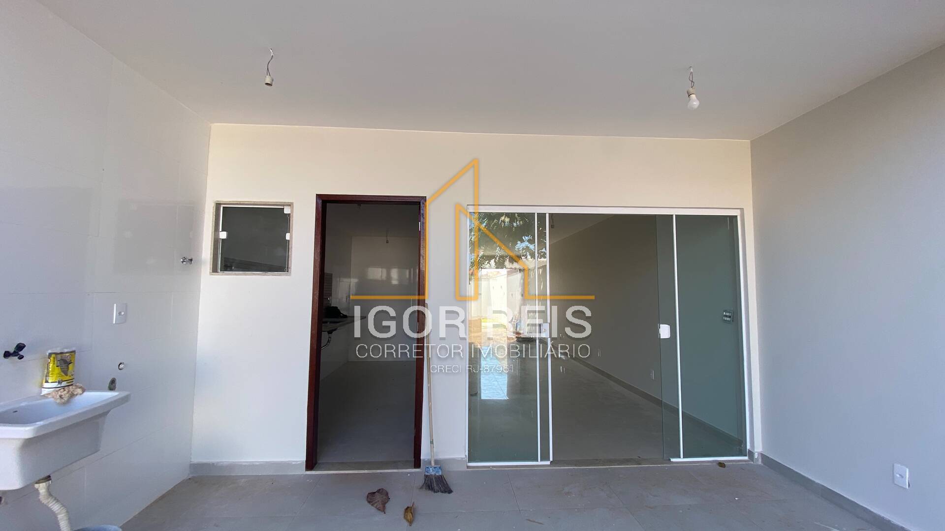 Casa à venda com 3 quartos, 200m² - Foto 6