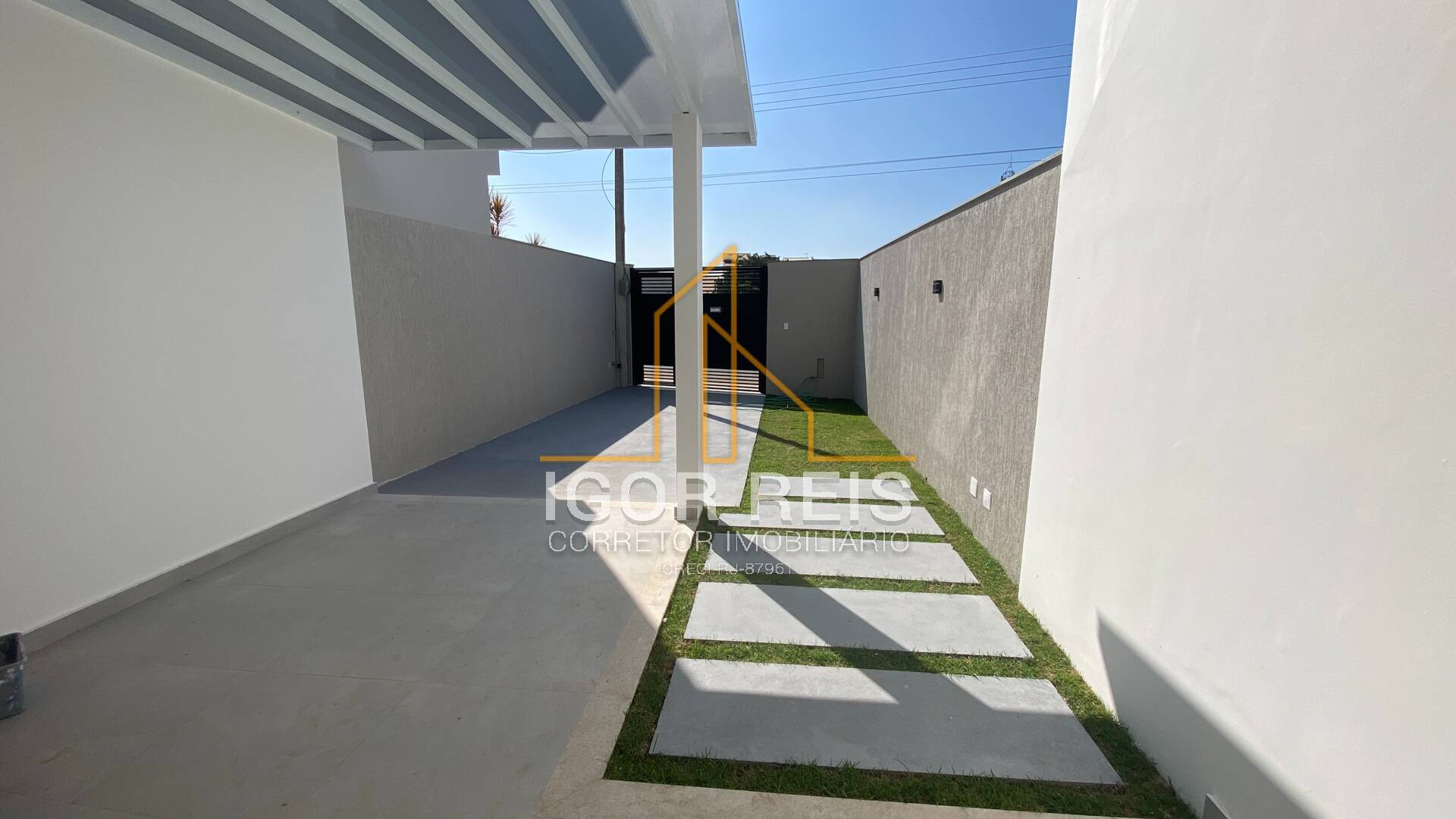Casa à venda com 3 quartos, 200m² - Foto 3
