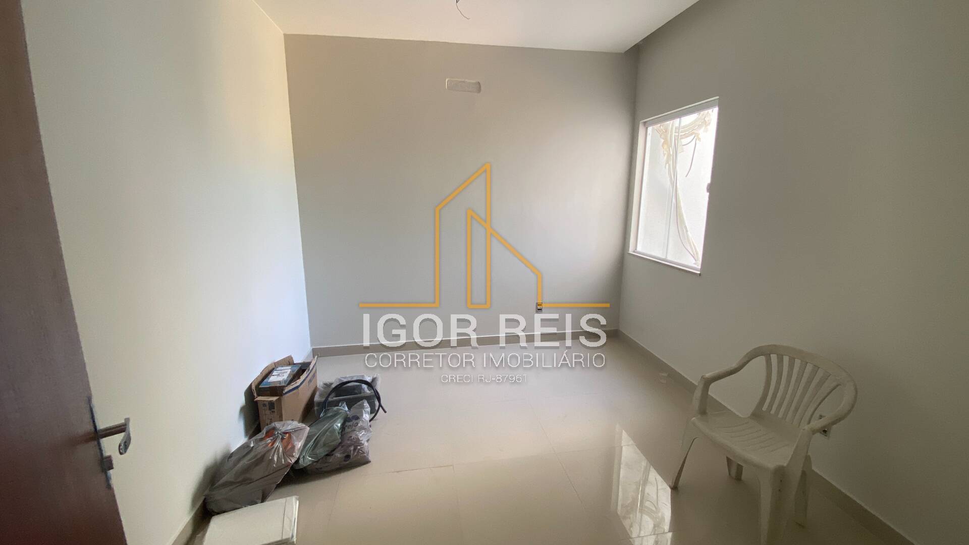 Casa à venda com 3 quartos, 200m² - Foto 10