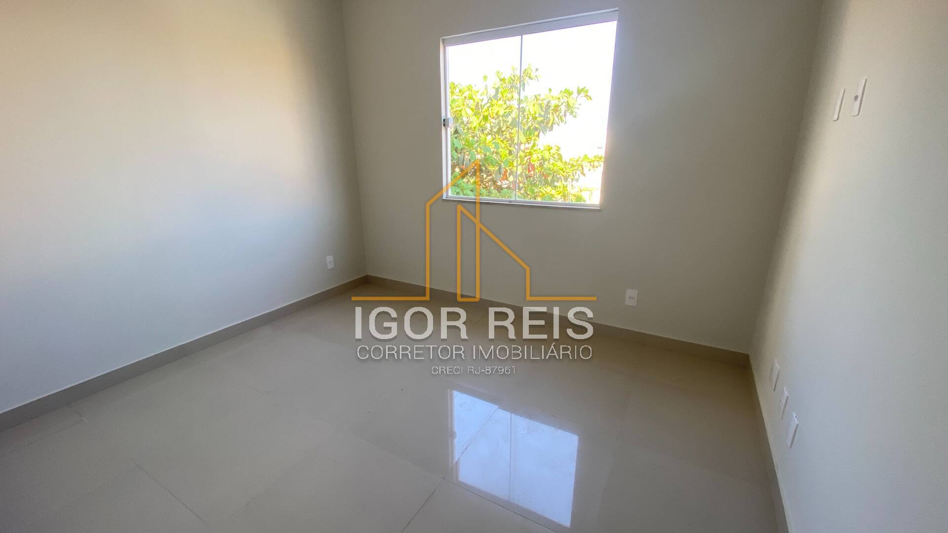 Casa à venda com 3 quartos, 200m² - Foto 13