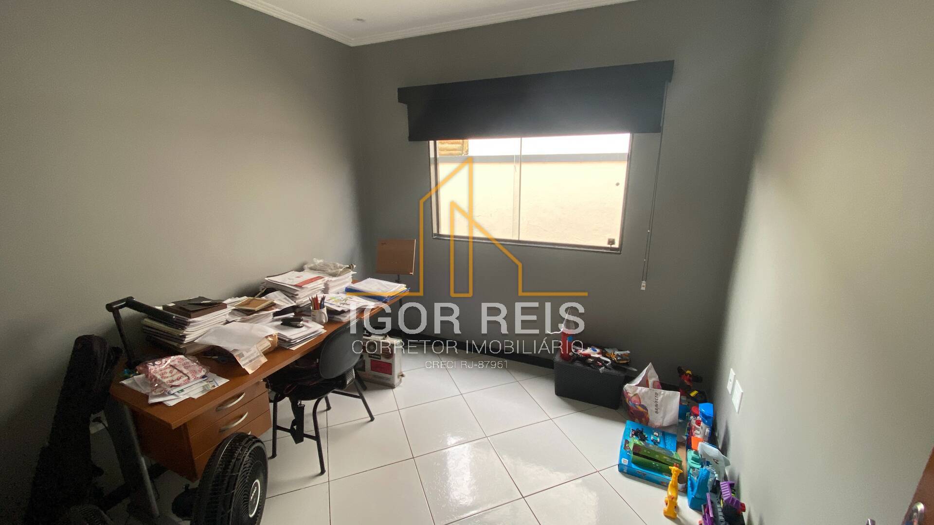 Casa de Condomínio à venda e aluguel com 3 quartos, 300m² - Foto 11