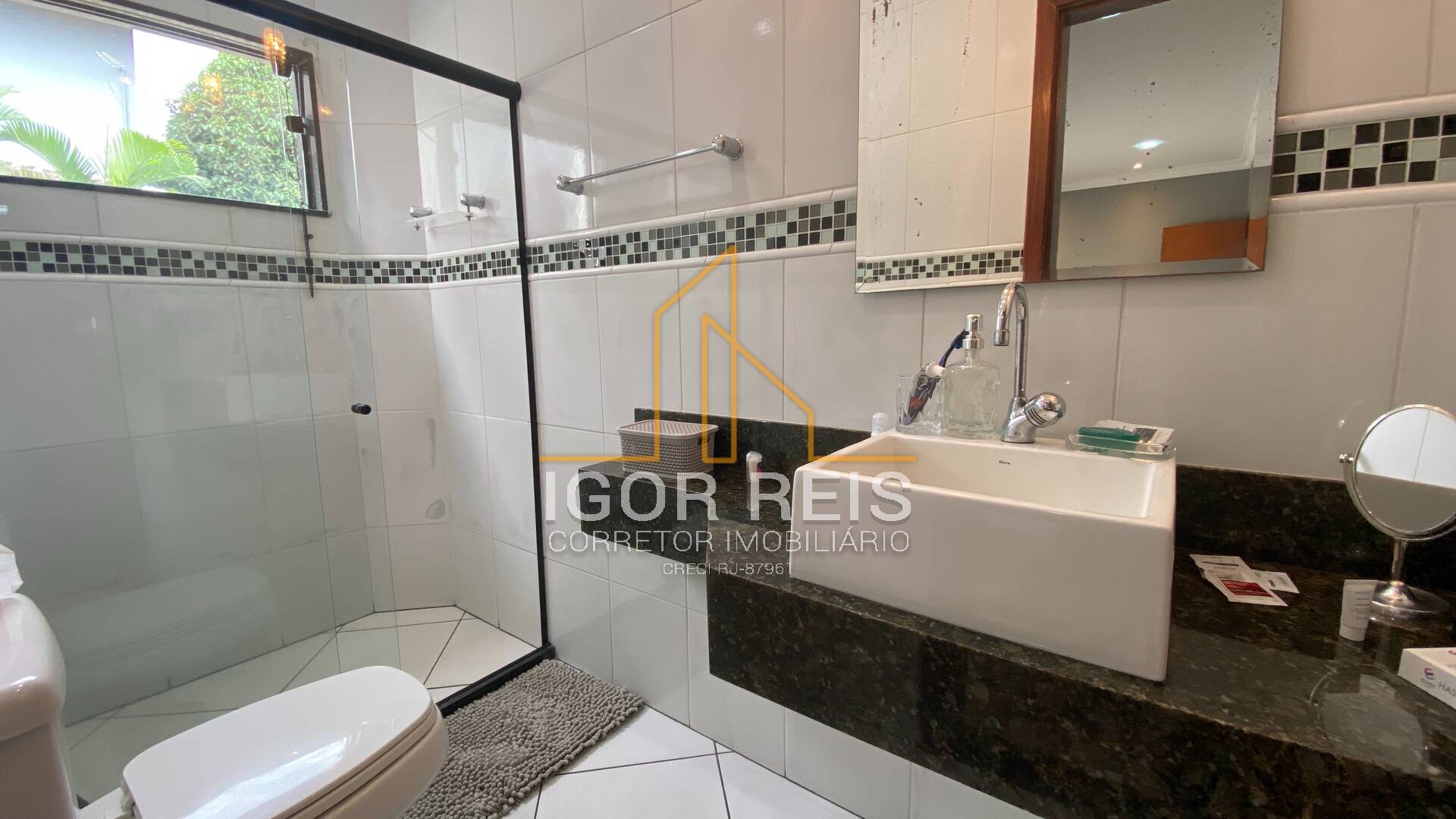 Casa de Condomínio à venda e aluguel com 3 quartos, 300m² - Foto 8