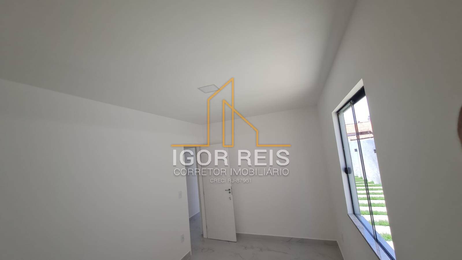 Casa à venda com 3 quartos, 360m² - Foto 11