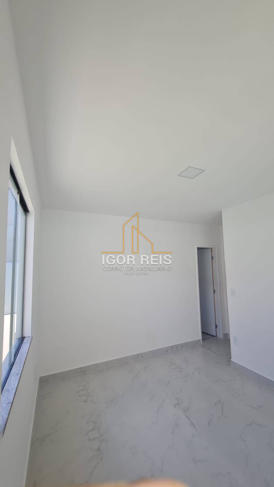 Casa à venda com 3 quartos, 360m² - Foto 16