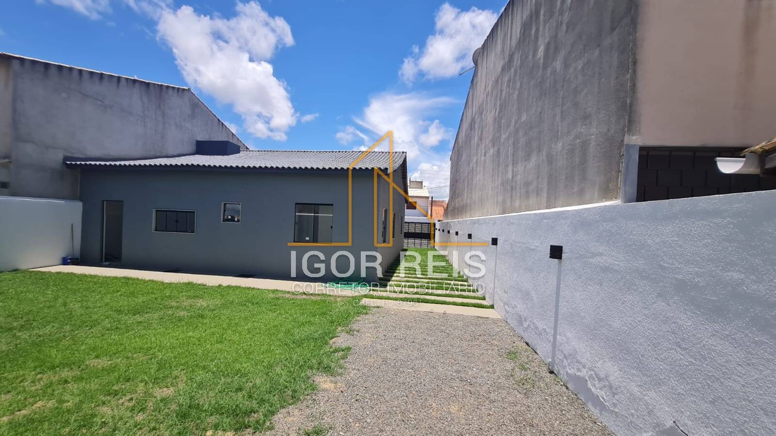 Casa à venda com 3 quartos, 360m² - Foto 15