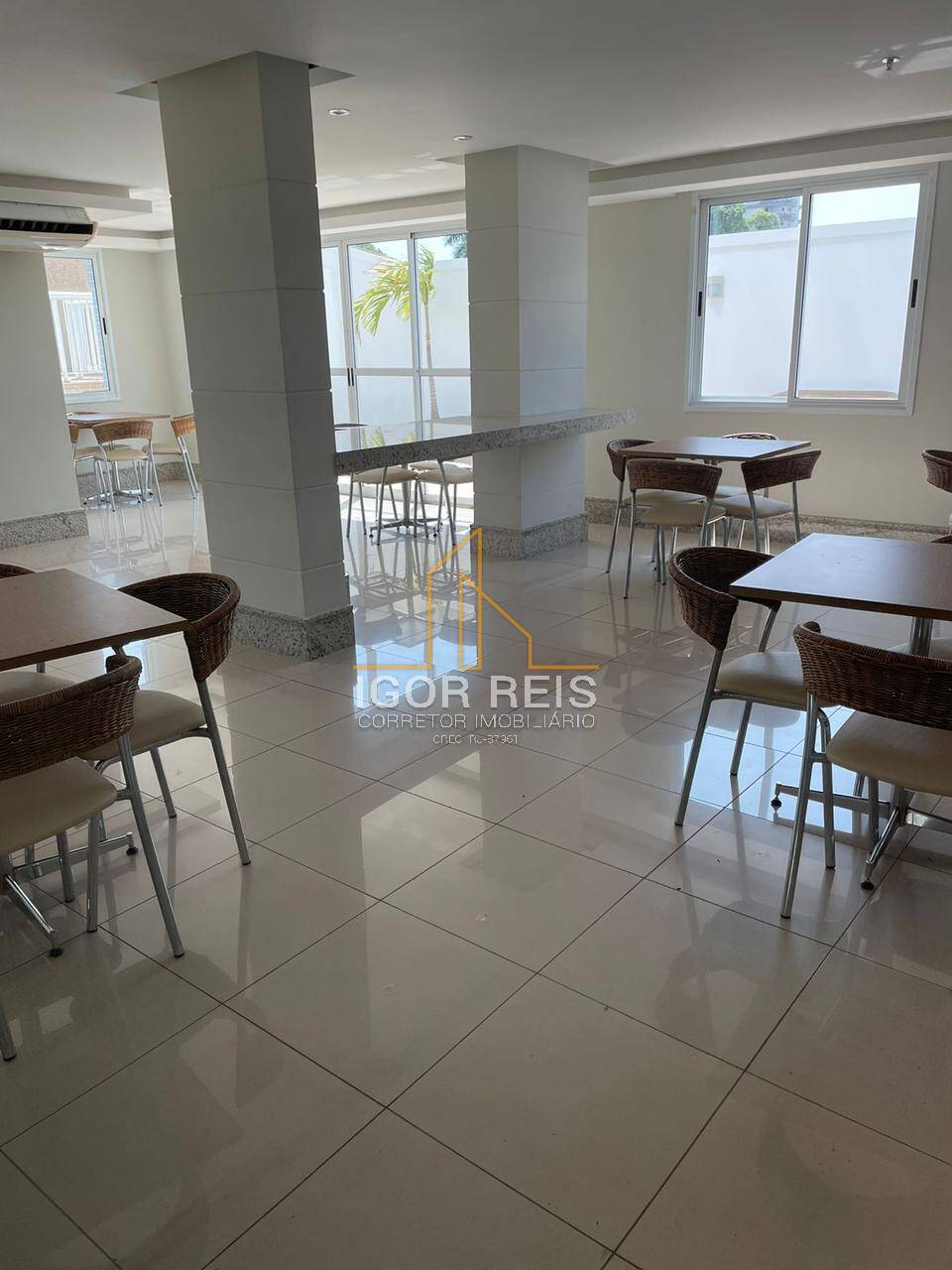 Apartamento à venda com 2 quartos, 65m² - Foto 16