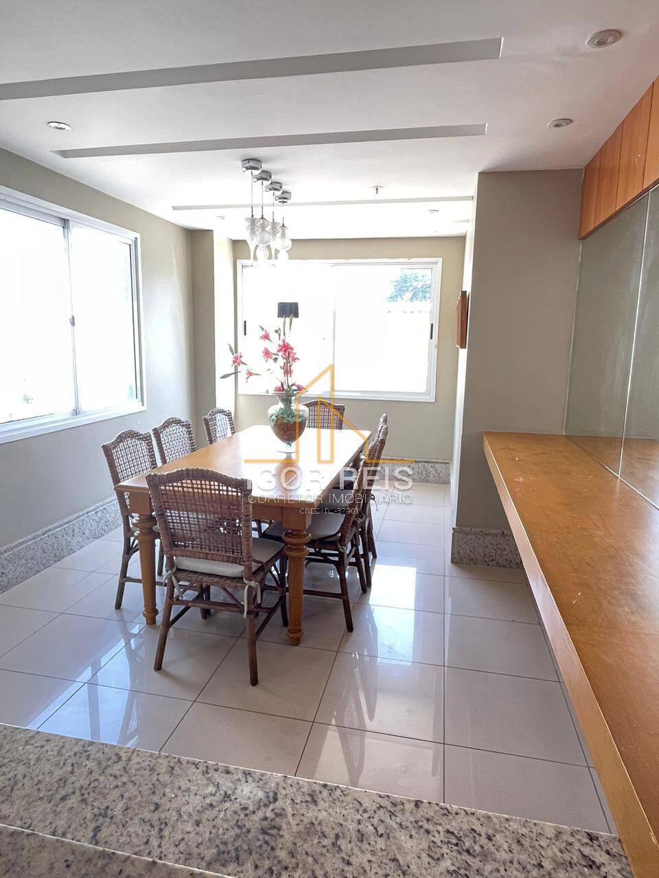 Apartamento à venda com 2 quartos, 65m² - Foto 20