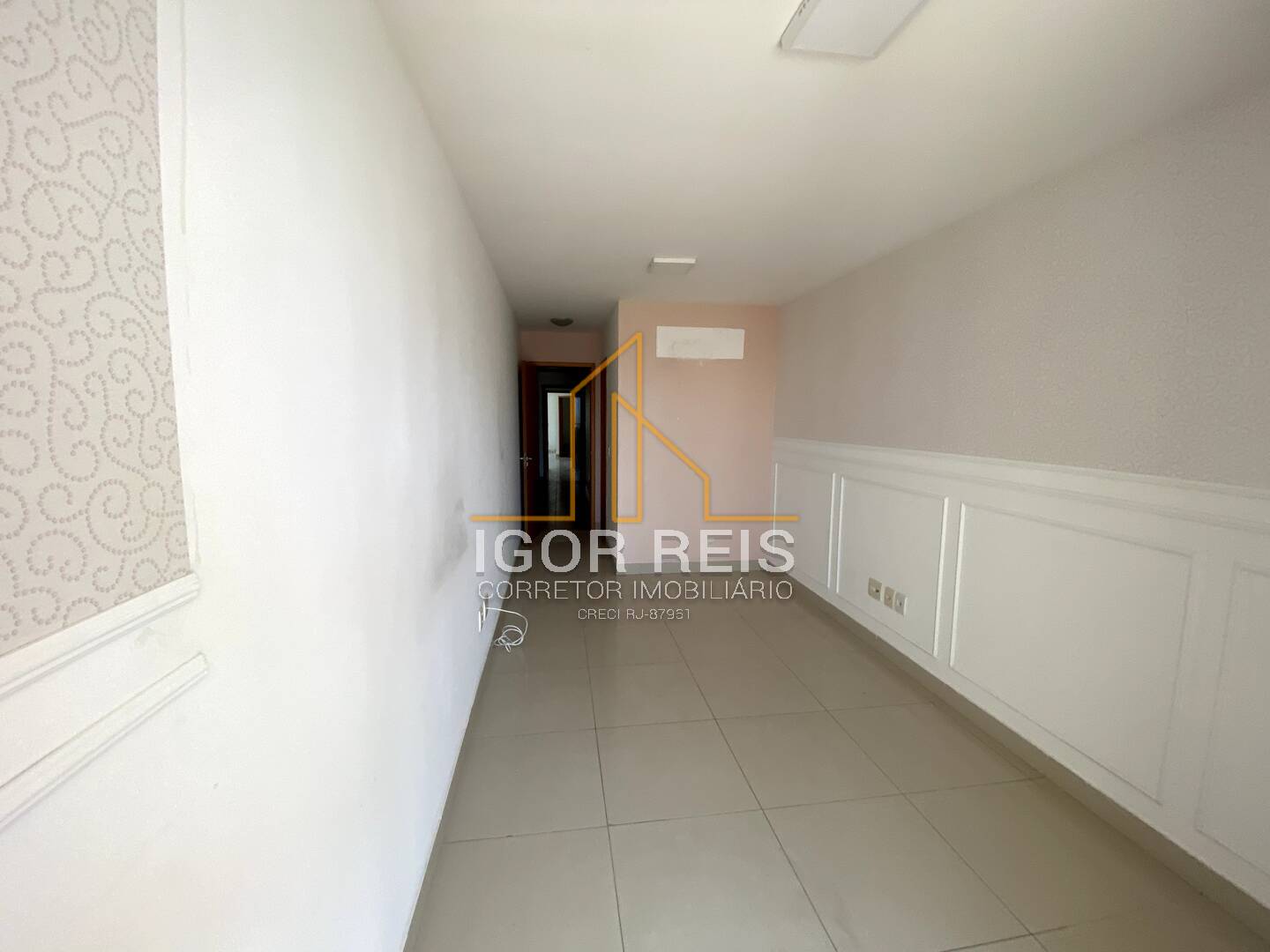 Apartamento à venda com 3 quartos, 156m² - Foto 9