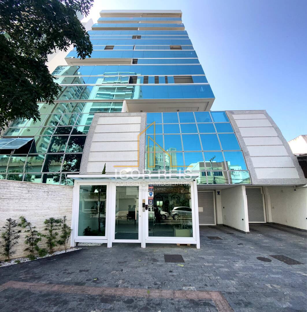 Apartamento à venda com 3 quartos, 156m² - Foto 1