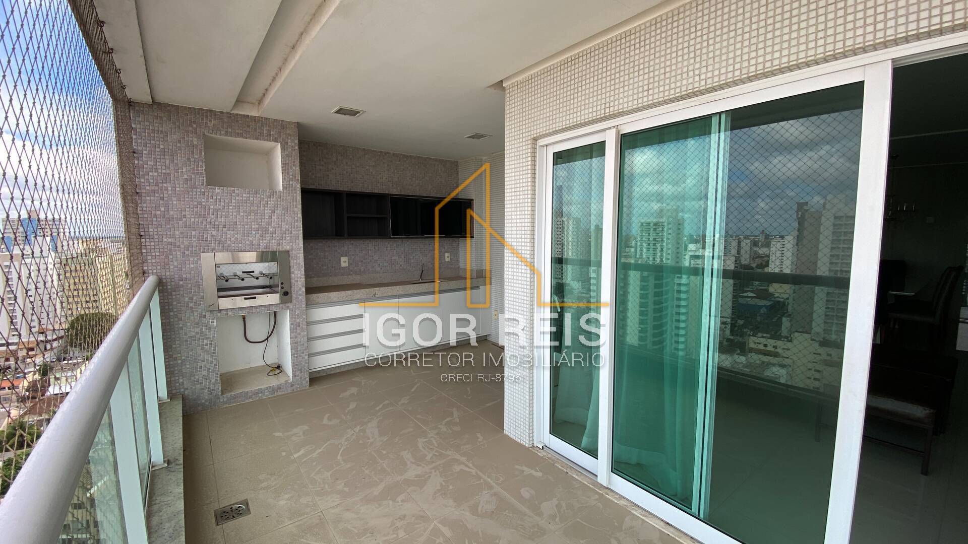 Apartamento à venda com 3 quartos, 160m² - Foto 5