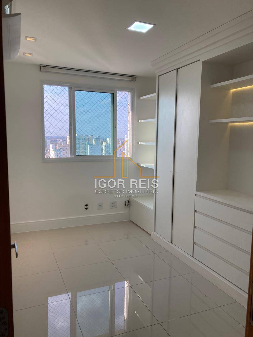 Apartamento à venda com 3 quartos, 105m² - Foto 20