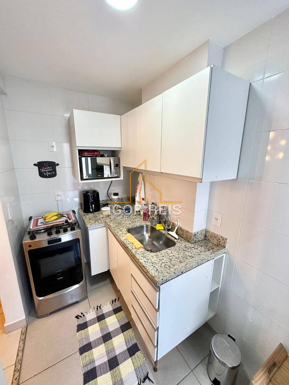 Apartamento à venda com 2 quartos, 75m² - Foto 8