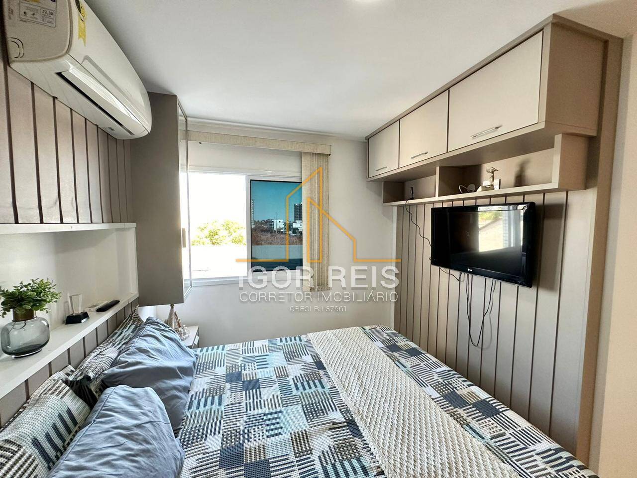 Apartamento à venda com 2 quartos, 75m² - Foto 10
