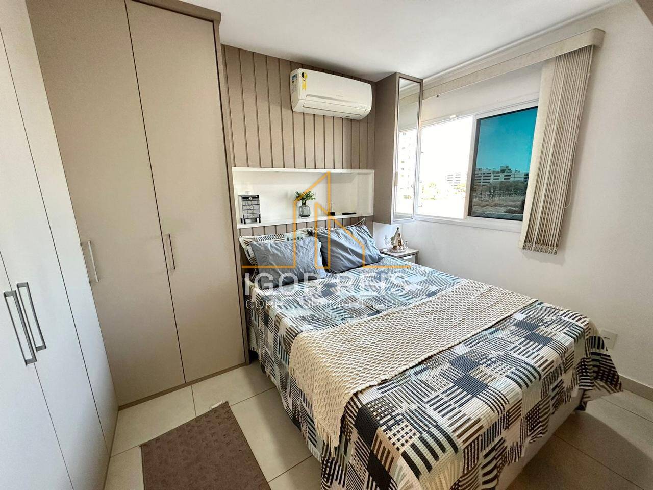 Apartamento à venda com 2 quartos, 75m² - Foto 12