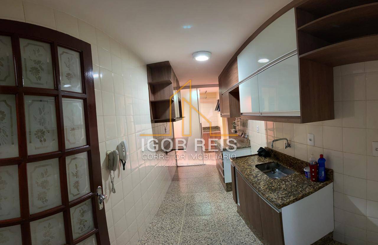 Apartamento à venda com 3 quartos, 75m² - Foto 4