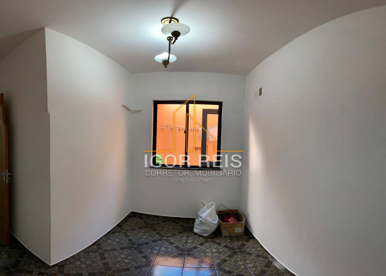 Apartamento à venda com 3 quartos, 75m² - Foto 11