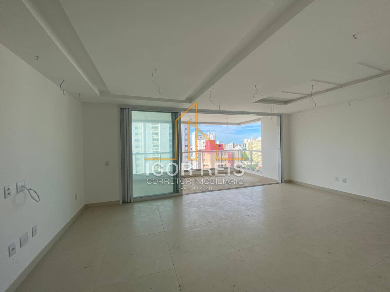 Apartamento à venda com 3 quartos, 131m² - Foto 6