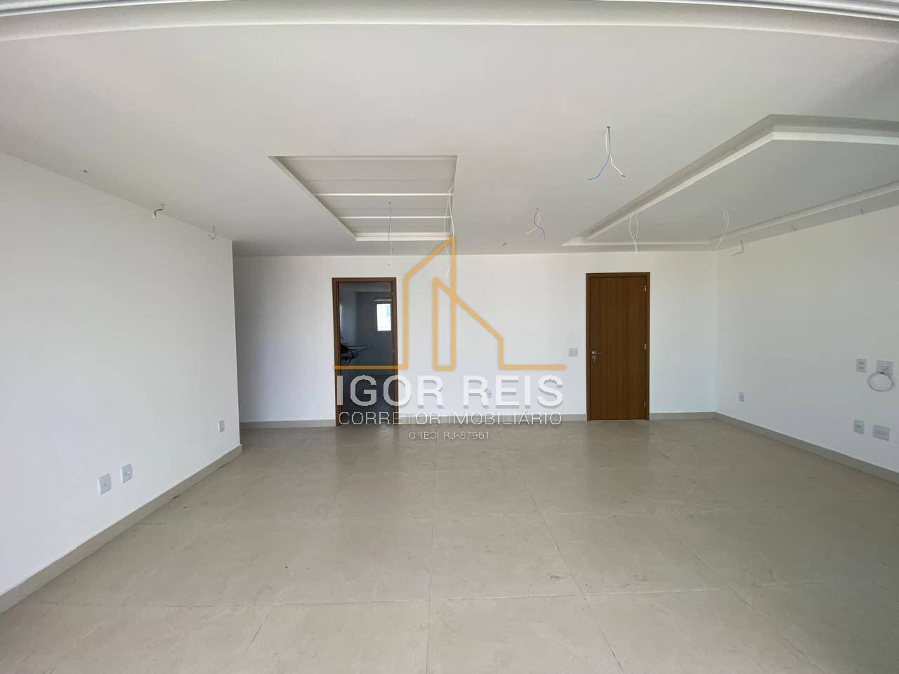 Apartamento à venda com 3 quartos, 131m² - Foto 5