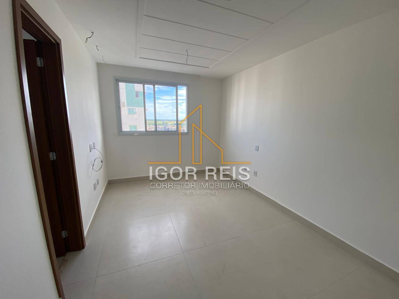 Apartamento à venda com 3 quartos, 131m² - Foto 13