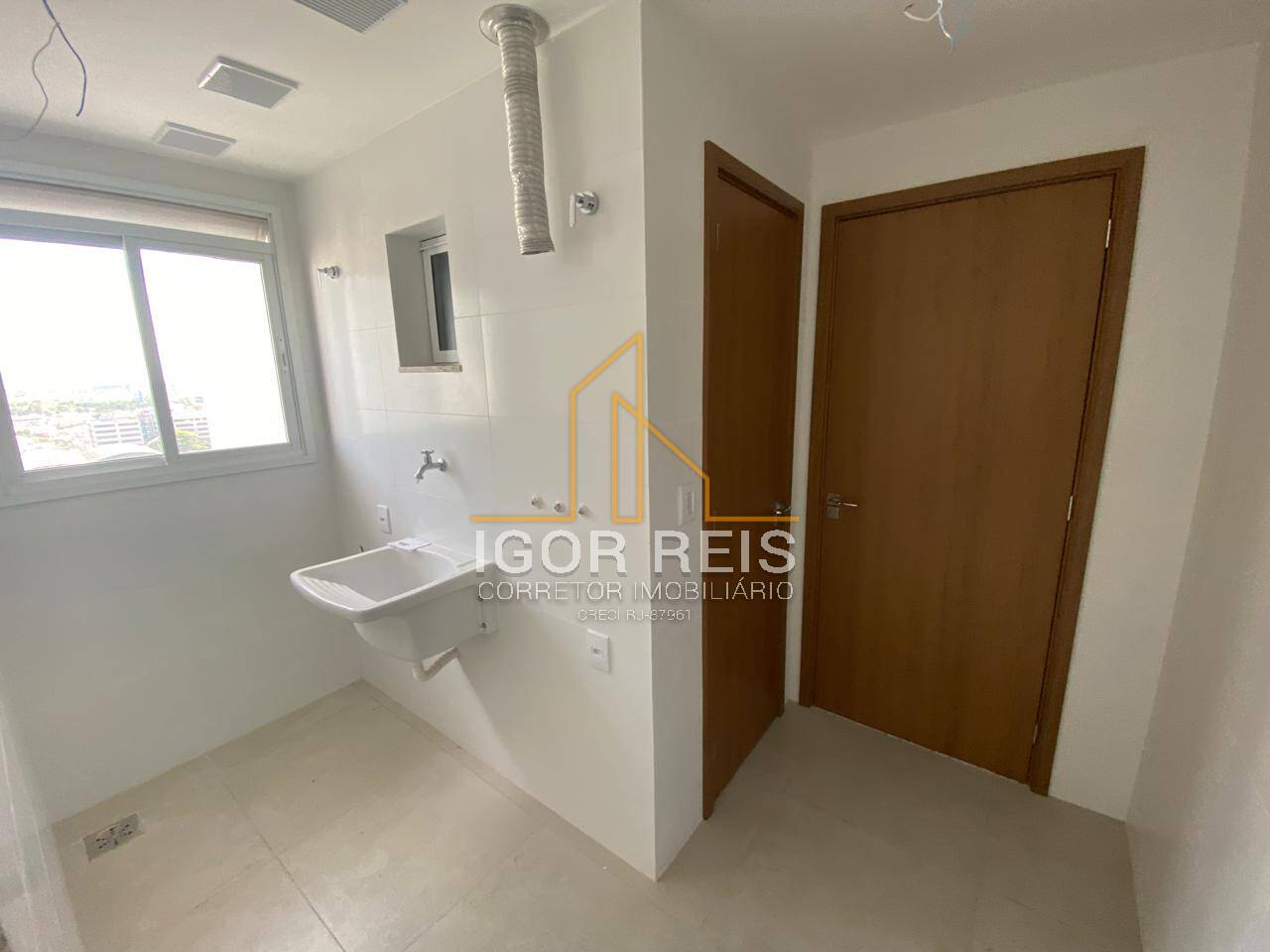 Apartamento à venda com 3 quartos, 131m² - Foto 18