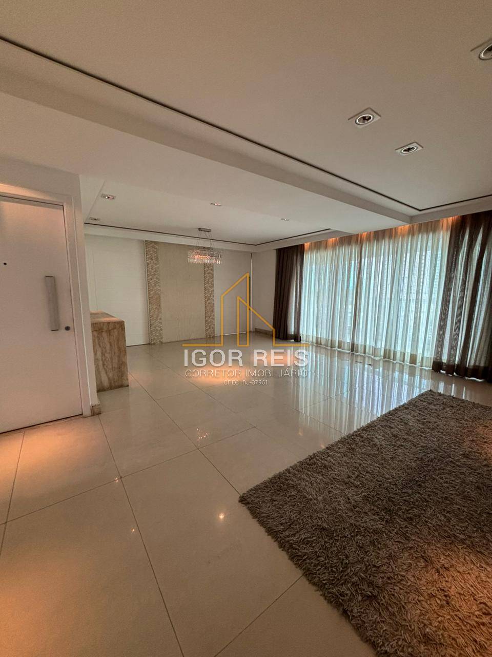 Elegância e Sofisticação: Apartamento de Alto Padrão no Edifício Lumière
