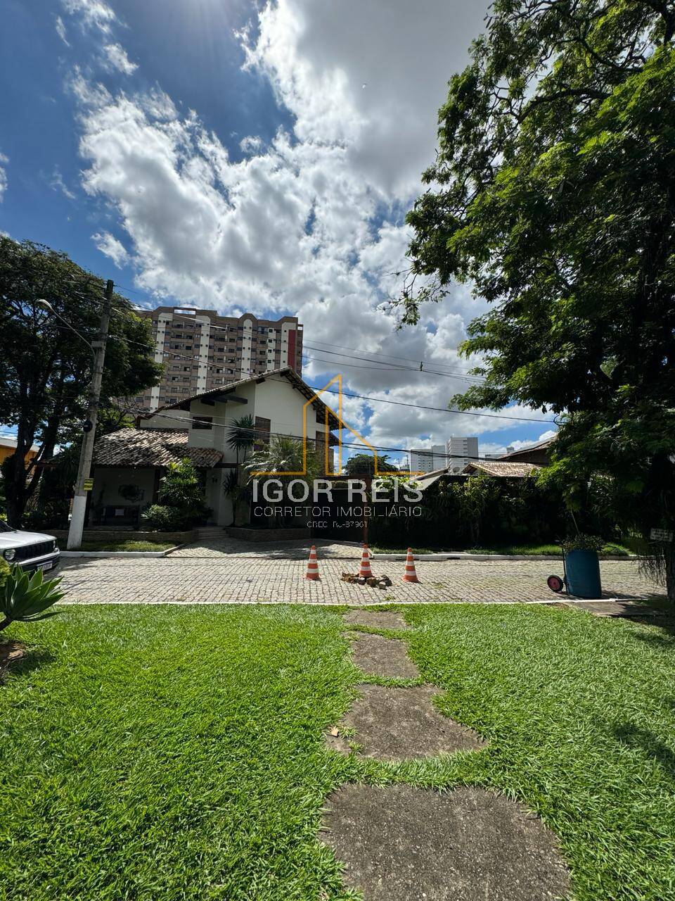 Casa de Condomínio à venda e aluguel com 4 quartos, 680m² - Foto 23