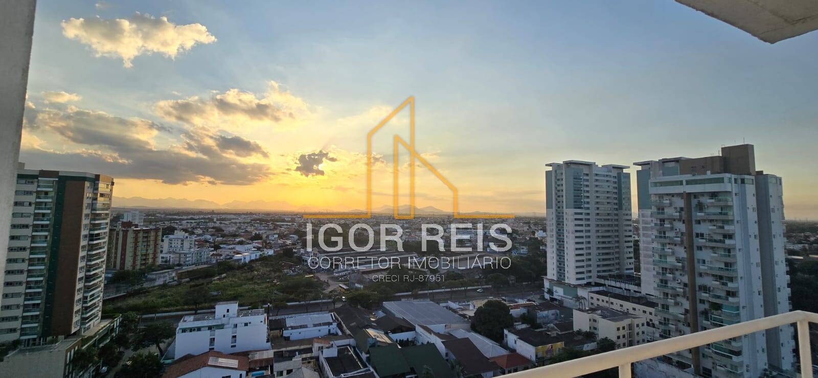 Apartamento para alugar com 3 quartos, 140m² - Foto 1