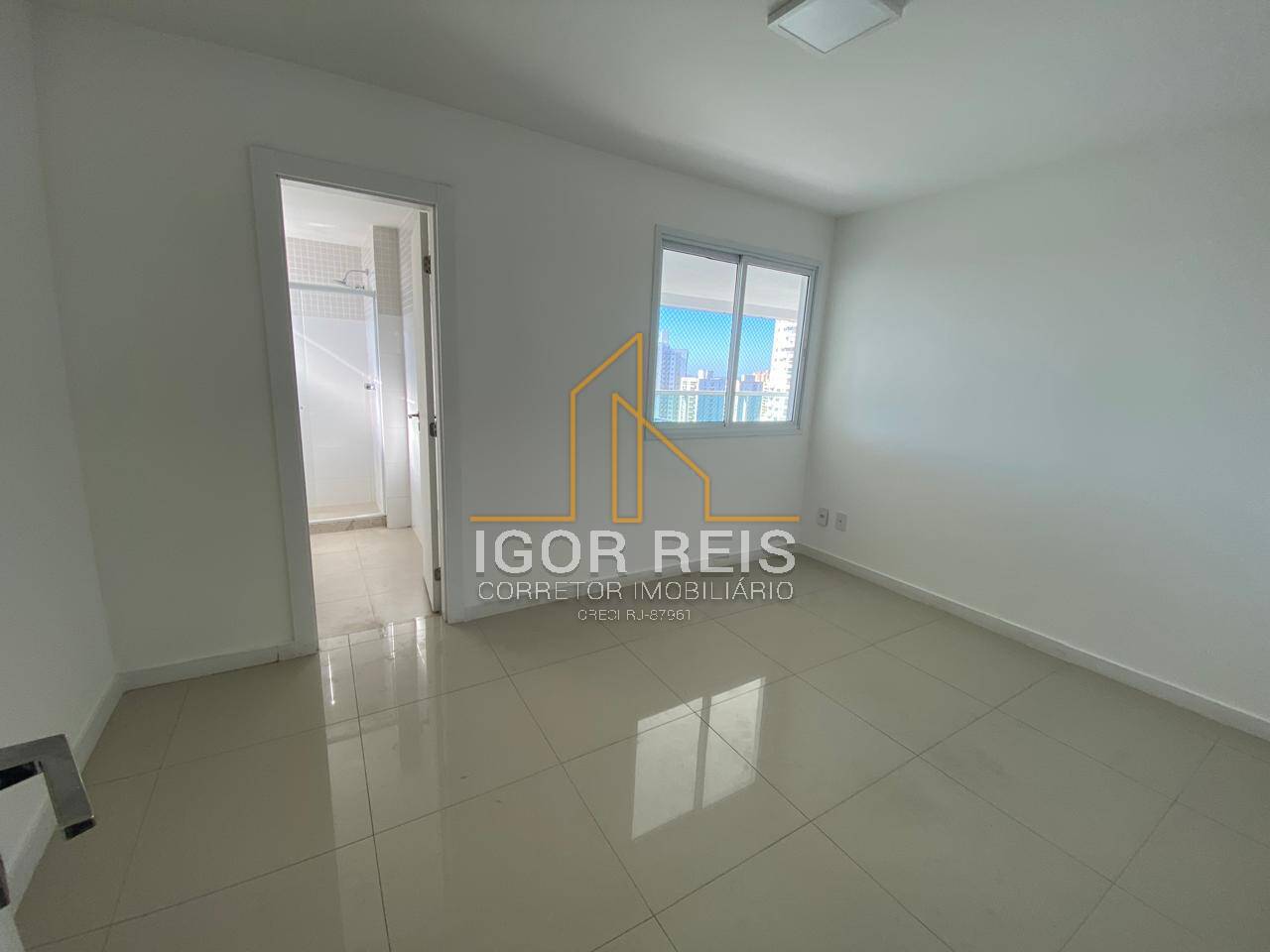 Apartamento para alugar com 3 quartos, 140m² - Foto 23