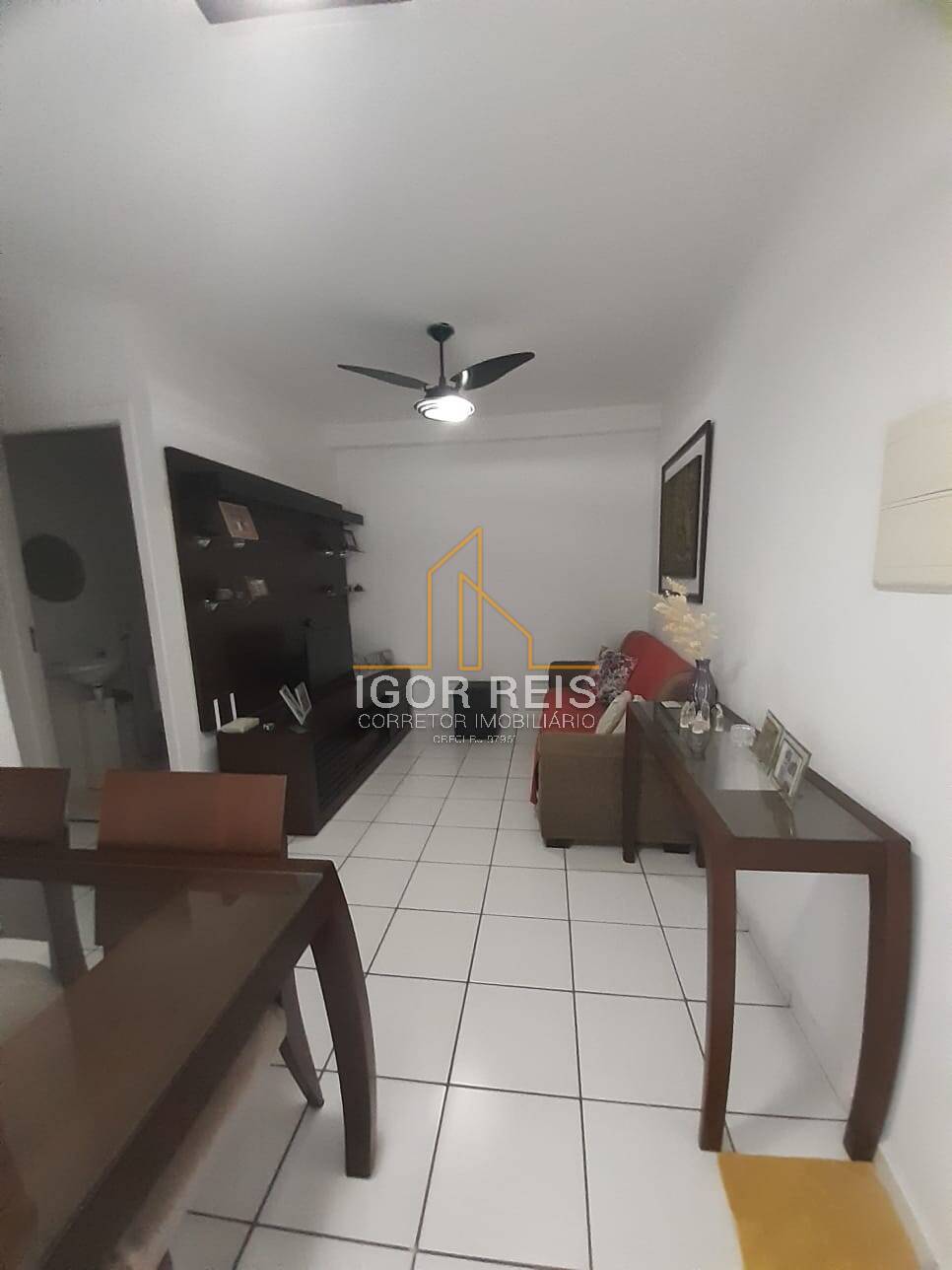 Apartamento à venda com 2 quartos, 58m² - Foto 2