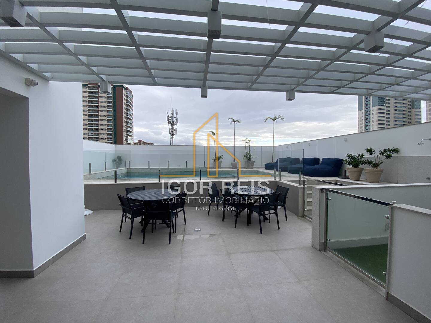 Apartamento para alugar com 3 quartos, 140m² - Foto 8