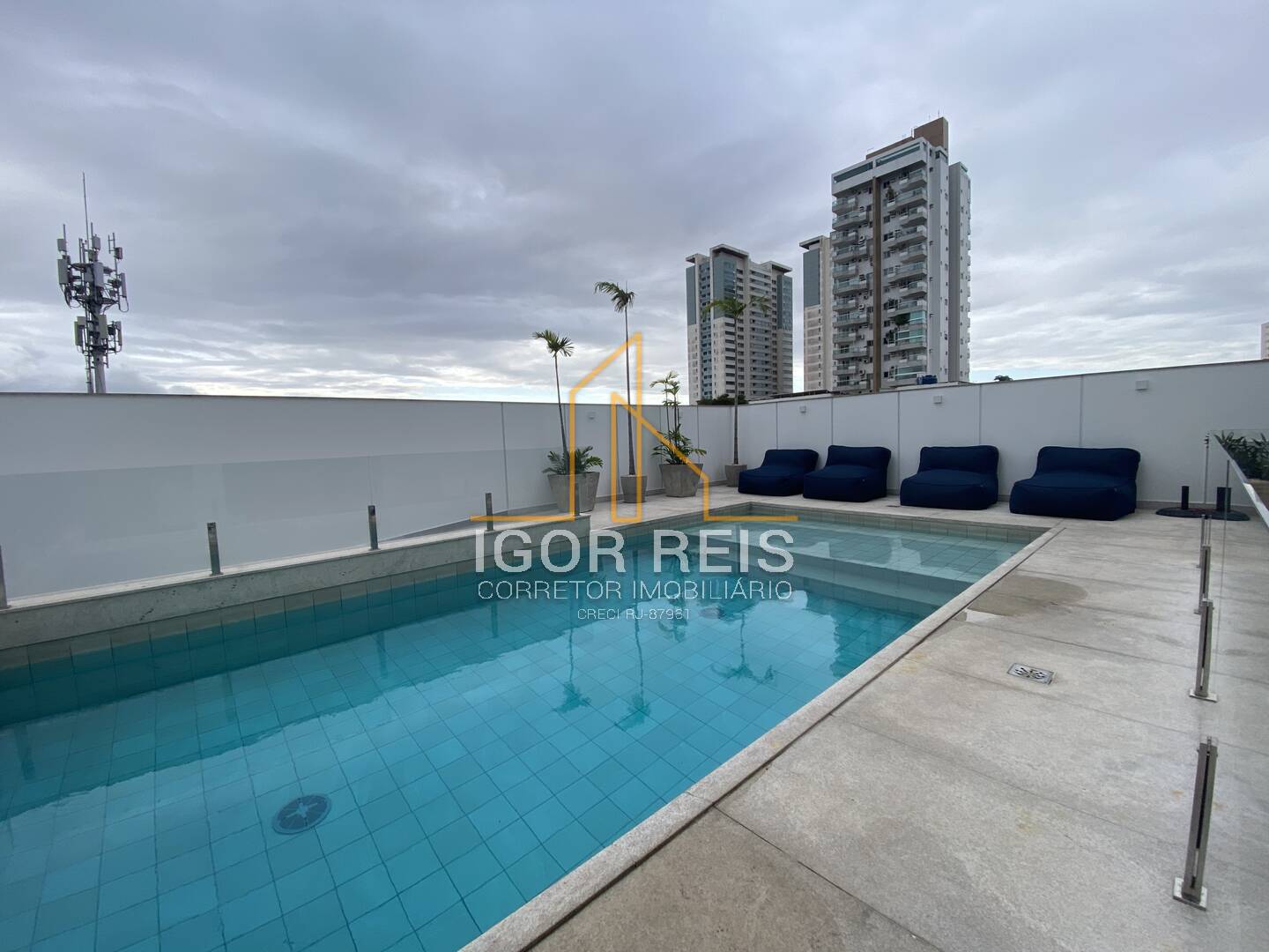 Apartamento para alugar com 3 quartos, 140m² - Foto 10