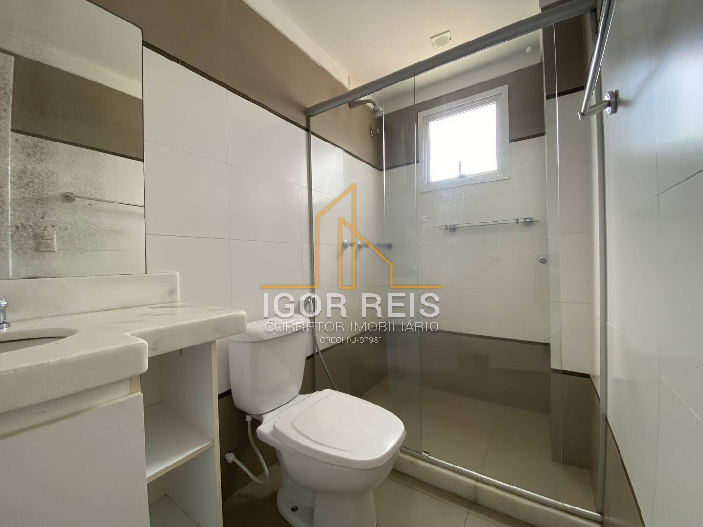 Apartamento para alugar com 4 quartos, 200m² - Foto 20