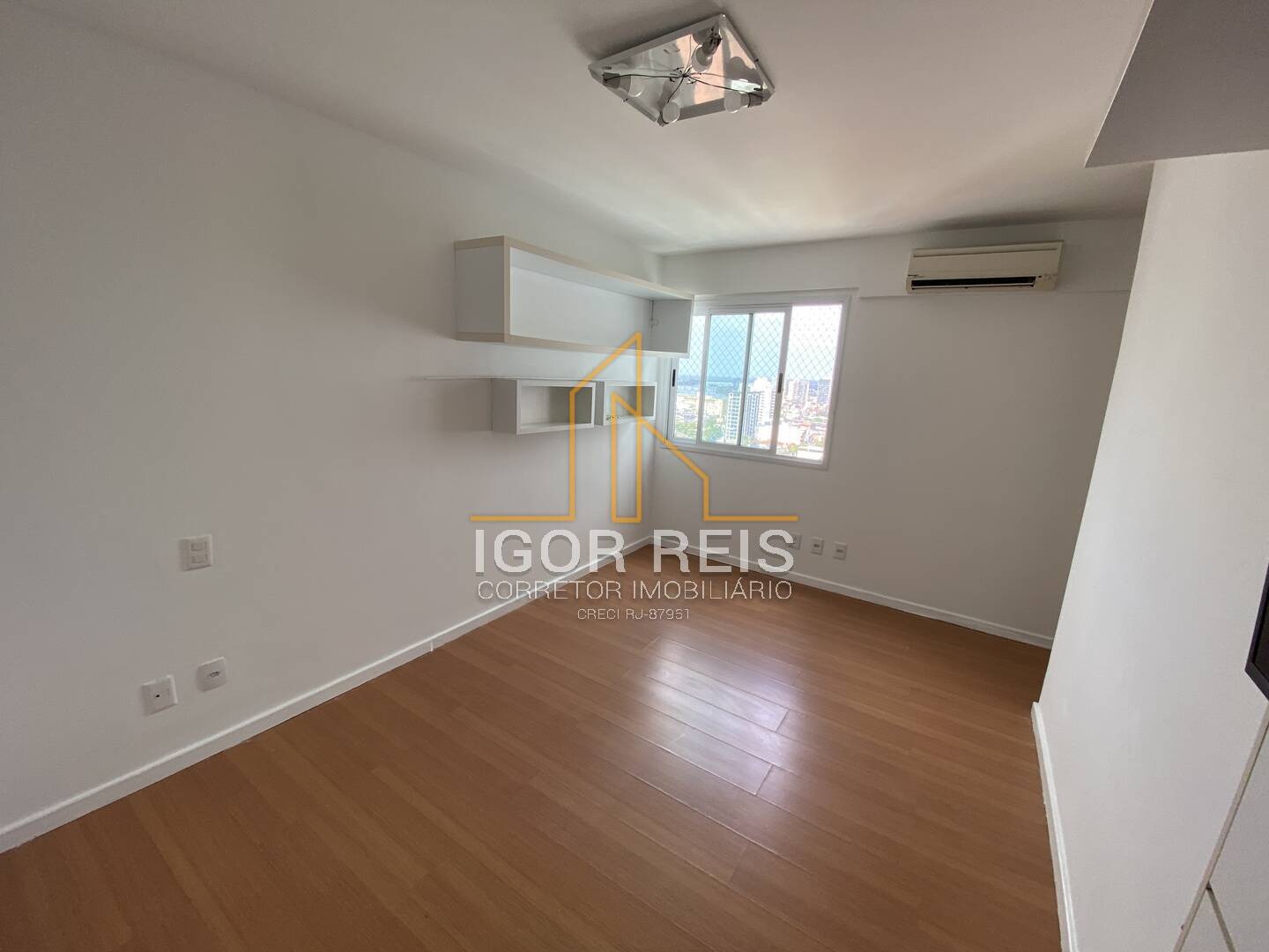 Apartamento para alugar com 4 quartos, 200m² - Foto 22