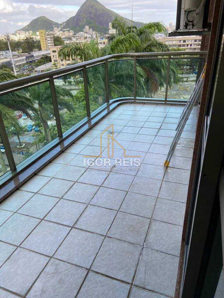 Cobertura à venda e aluguel com 3 quartos, 166m² - Foto 11