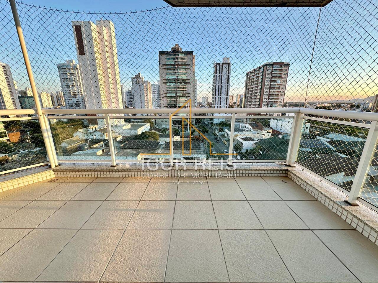 Apartamento para alugar com 3 quartos, 160m² - Foto 15