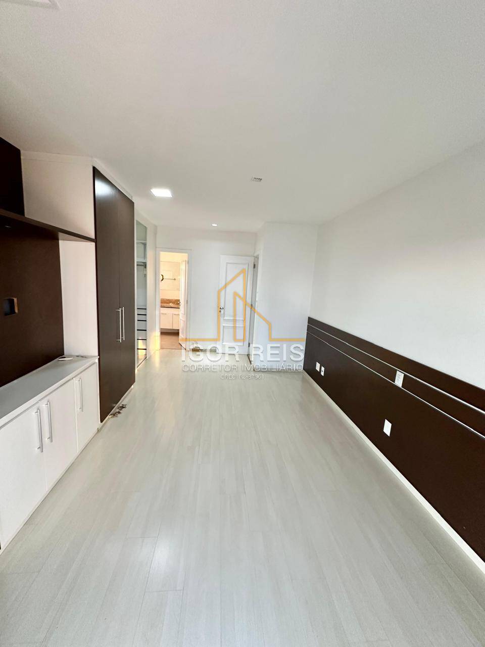 Apartamento para alugar com 3 quartos, 160m² - Foto 33