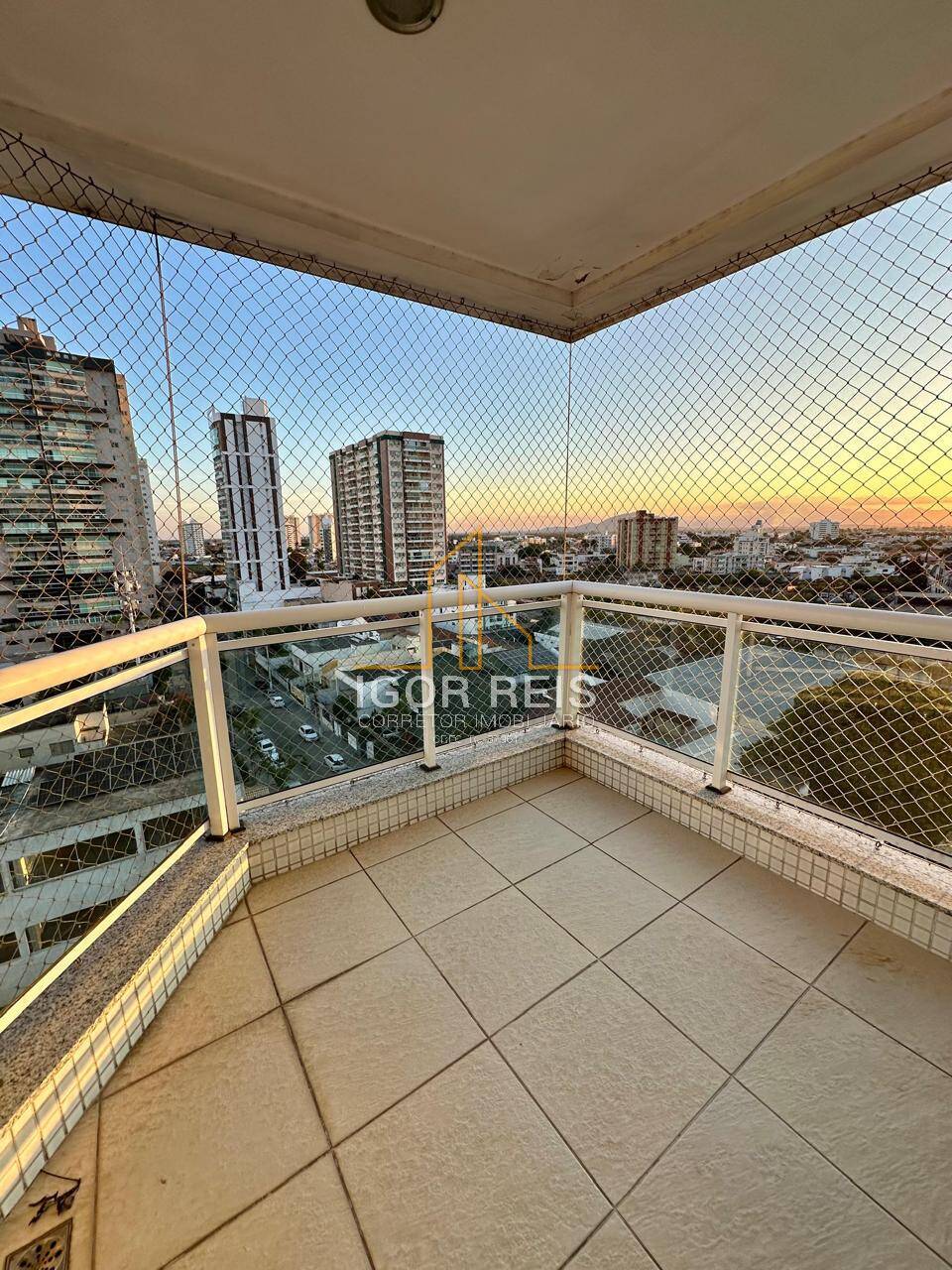 Apartamento para alugar com 3 quartos, 160m² - Foto 32