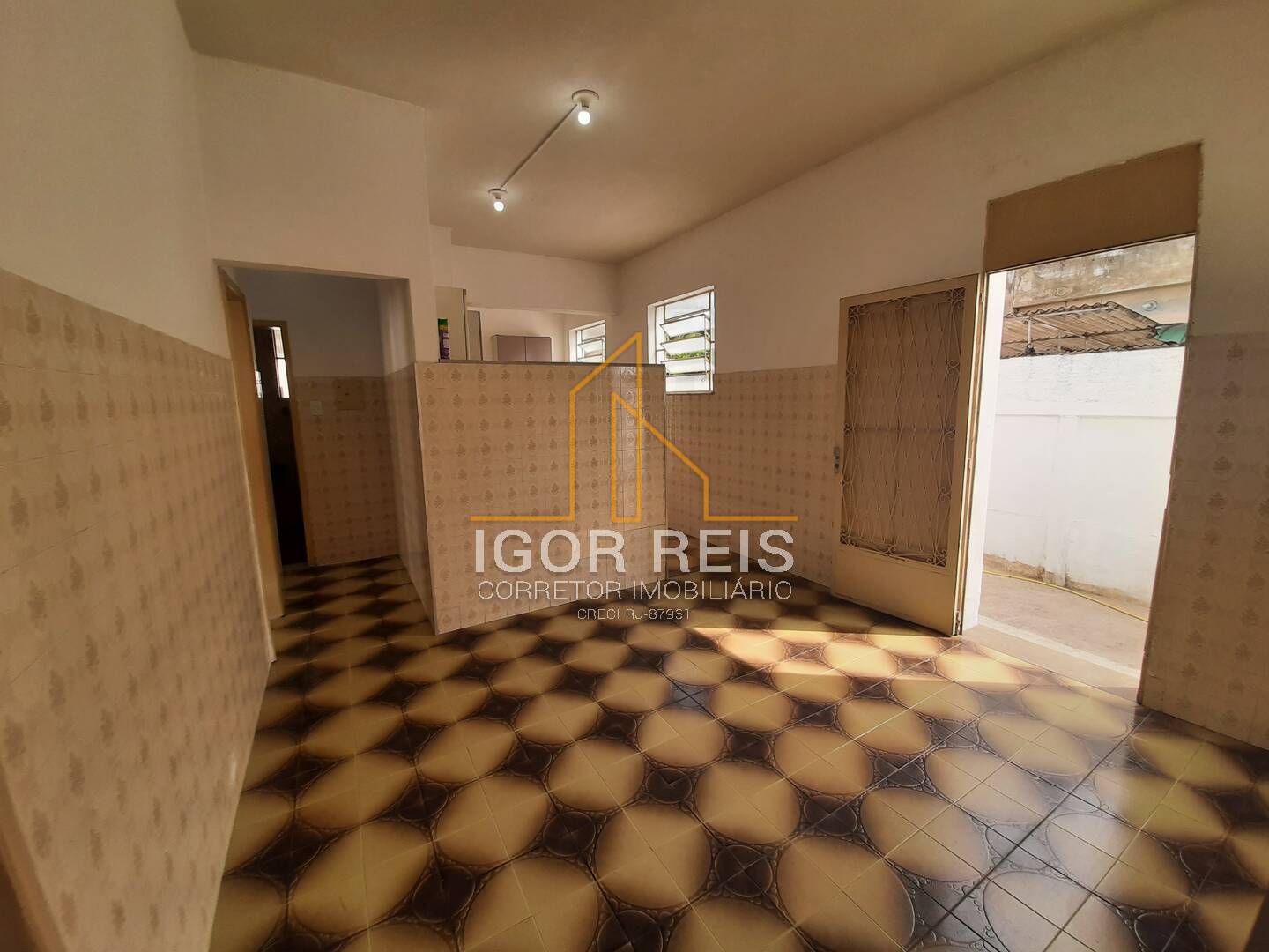 Casa à venda com 3 quartos, 175m² - Foto 6